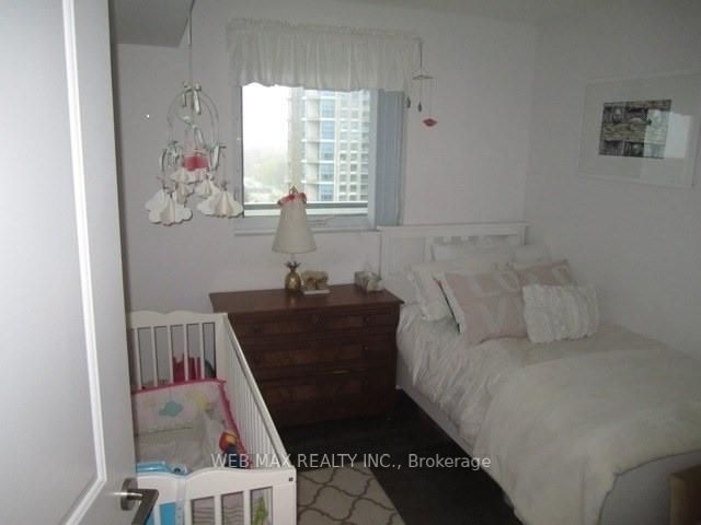 5162 Yonge St, #1012