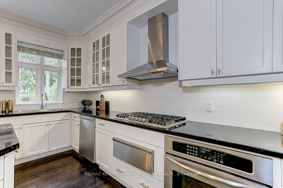 264 St Leonard's Ave