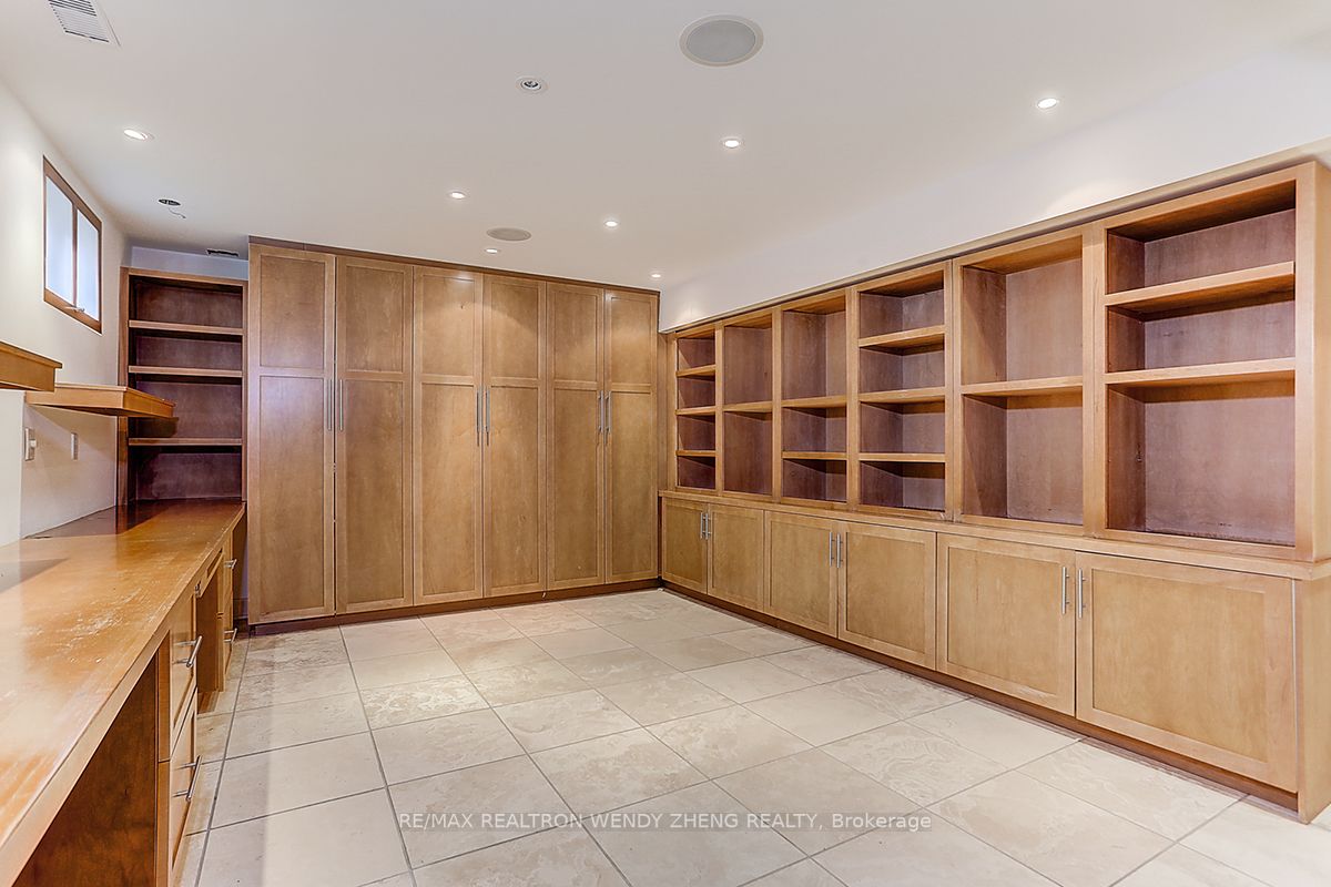 264 St Leonard's Ave