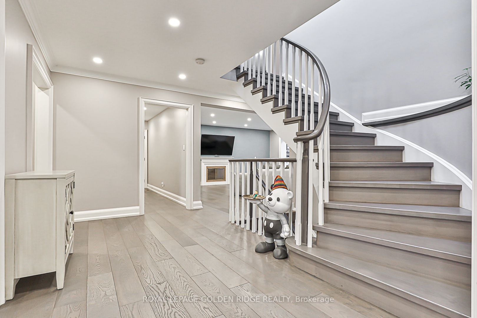 55 Riderwood Dr