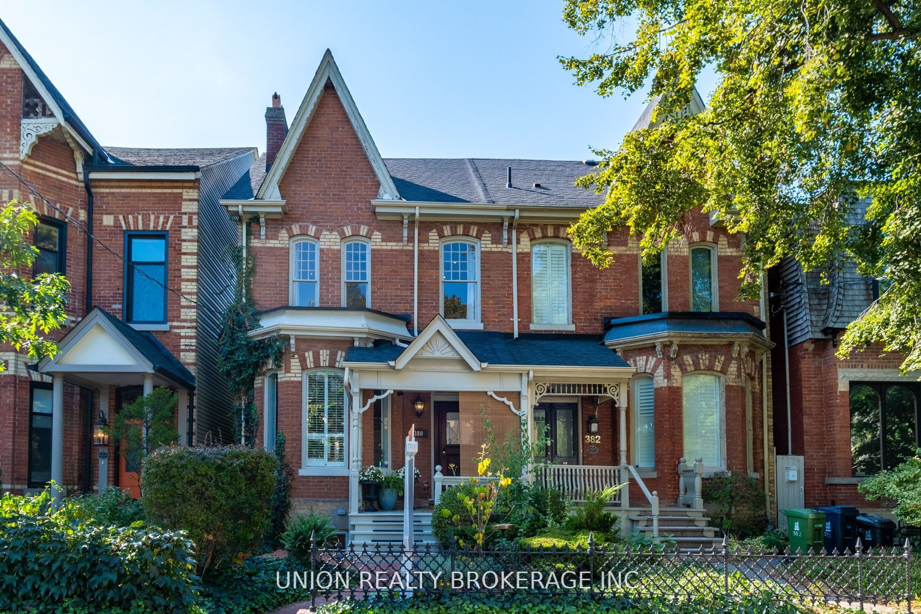 380 Berkeley St