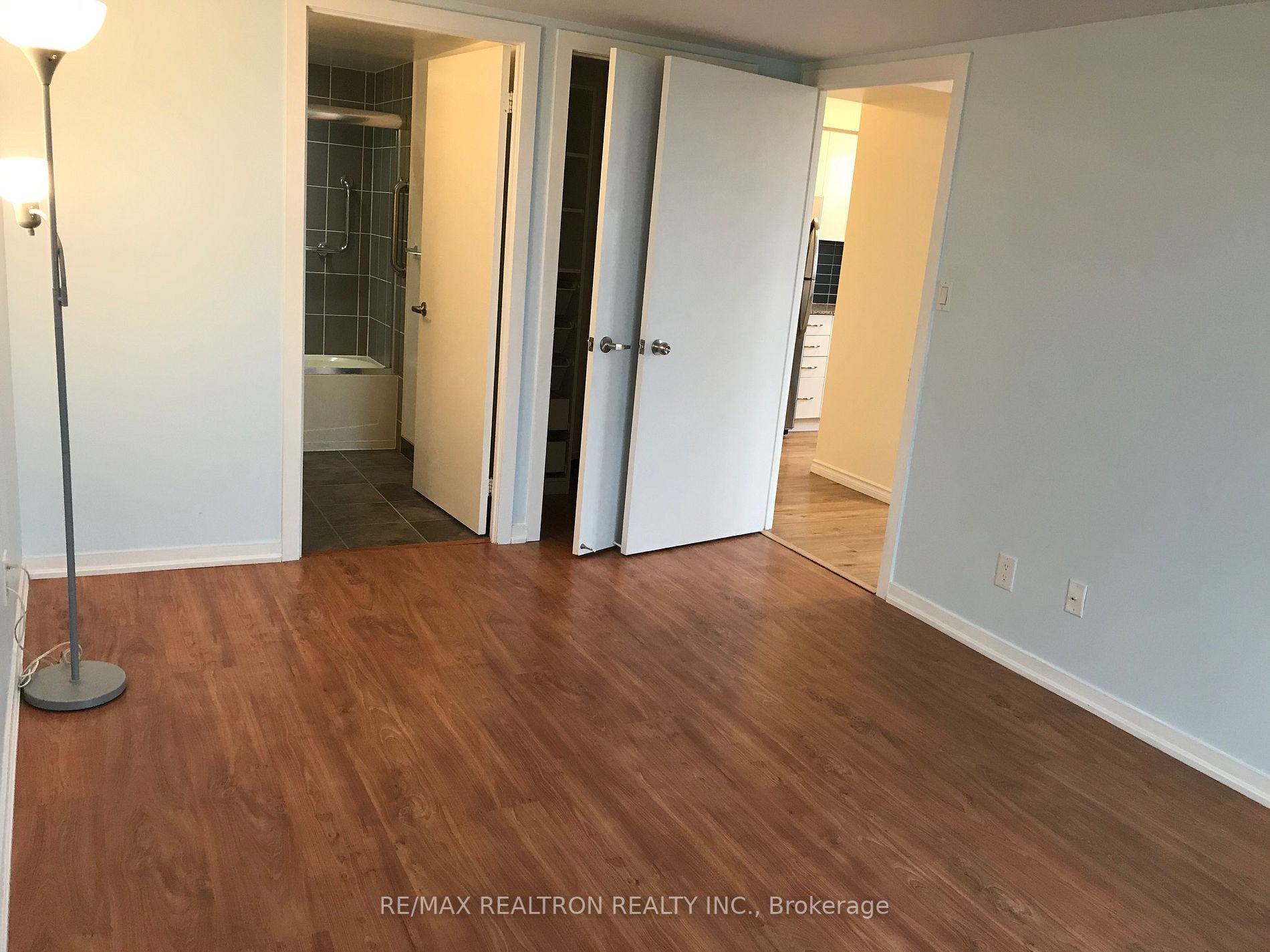801 Sheppard St W, #605