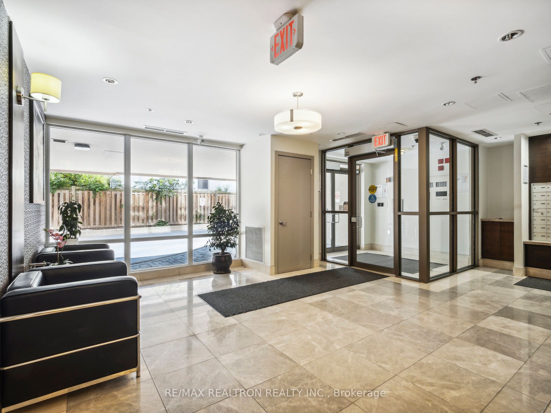 801 Sheppard St W, #605