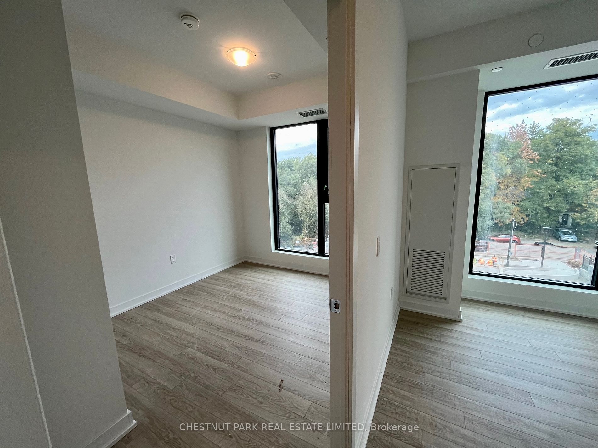 250 Lawrence Ave W, #406