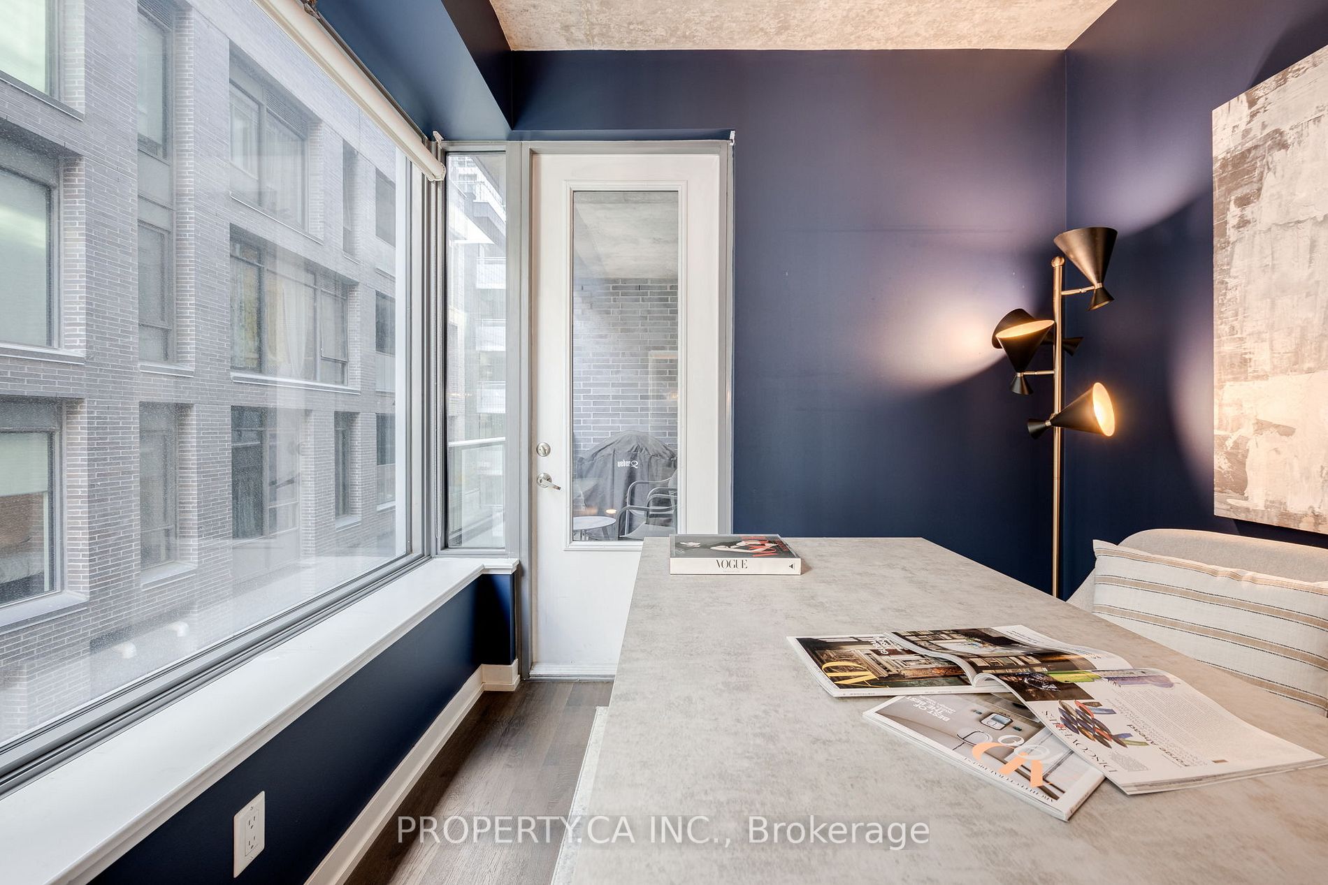 95 Bathurst St, #426
