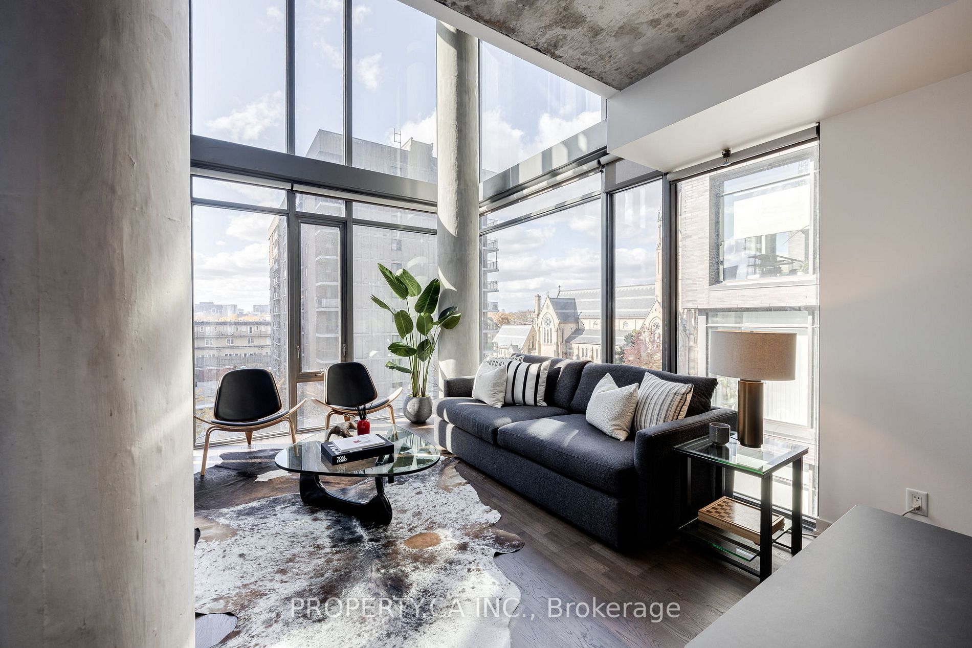 95 Bathurst St, #426