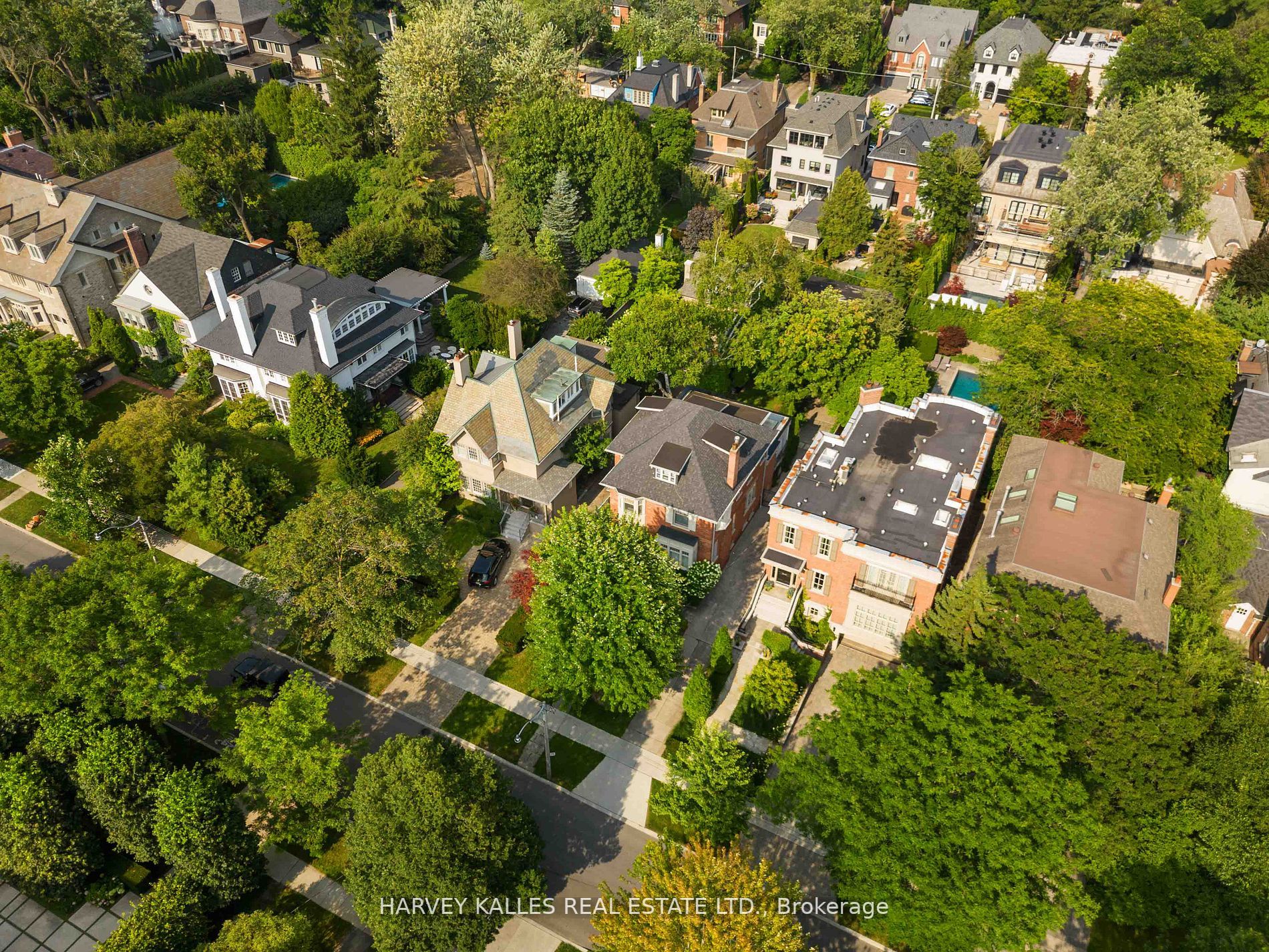 73 Dunvegan Rd