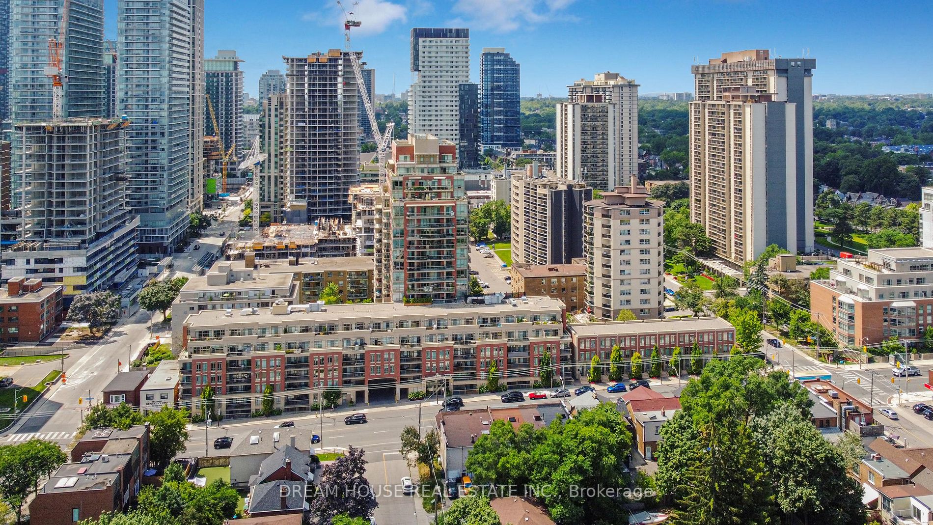 900 Mount Pleasant Rd, #308