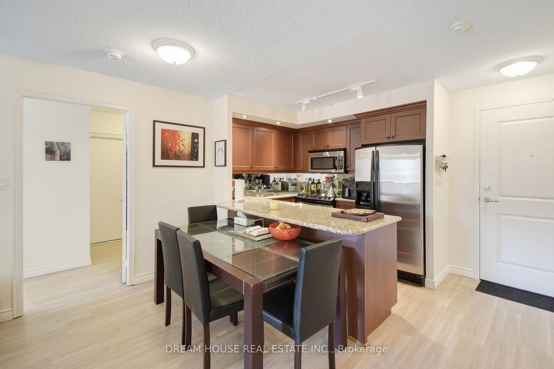 900 Mount Pleasant Rd, #308