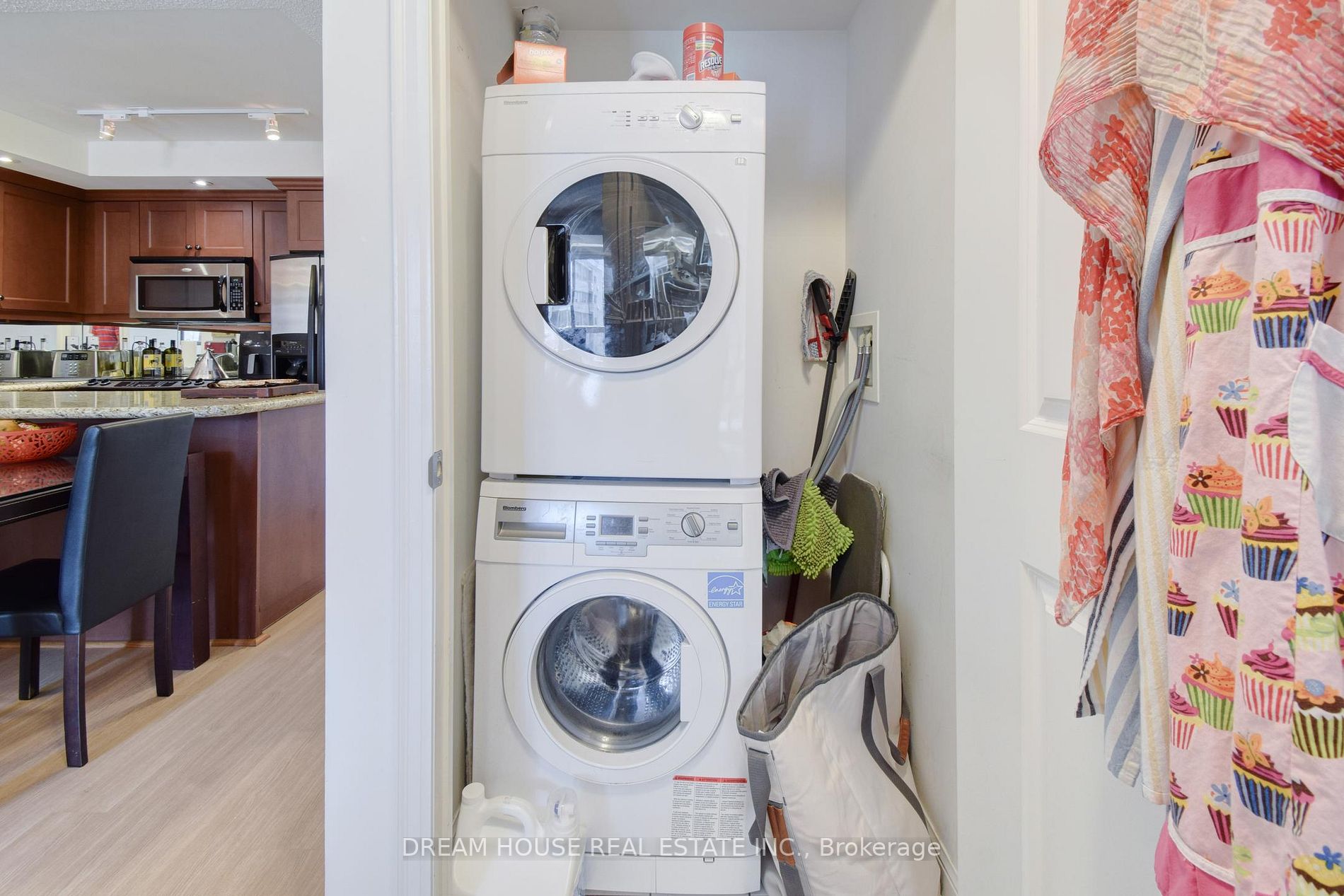 900 Mount Pleasant Rd, #308