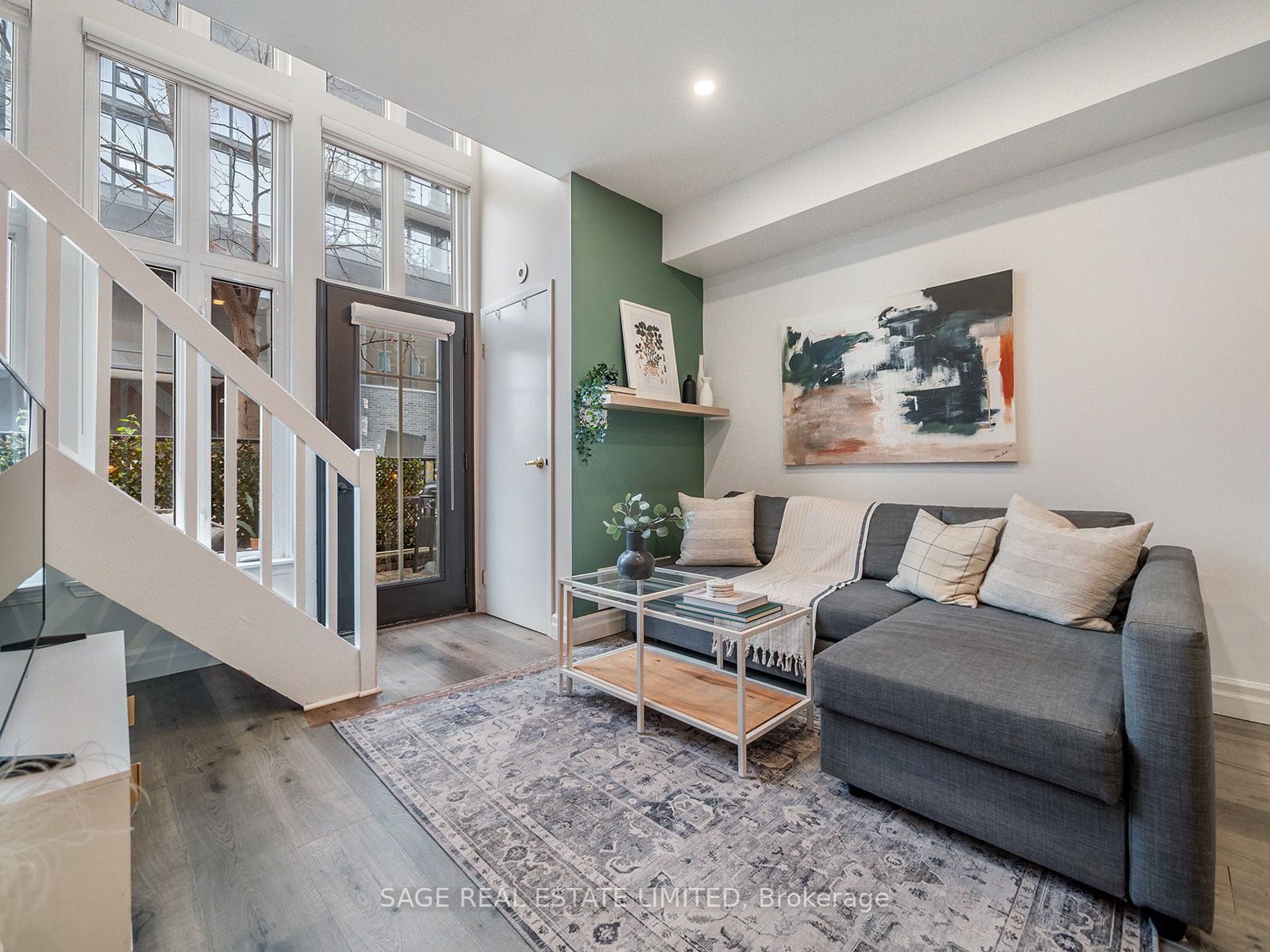 22 Western Battery Rd, #104