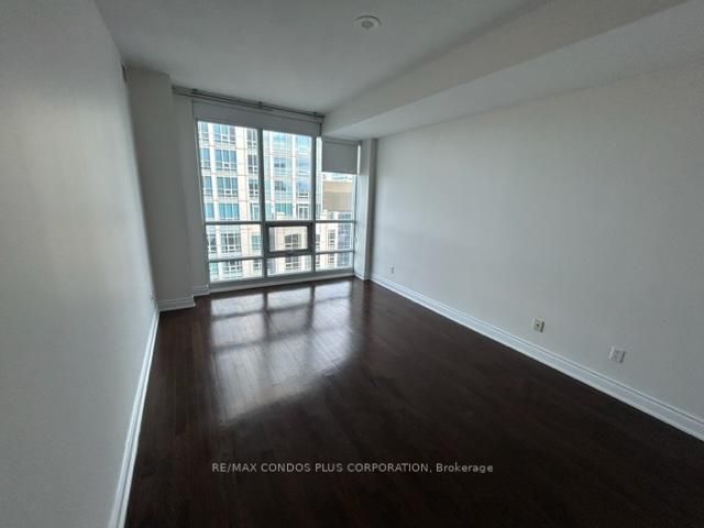 761 Bay Street #4212