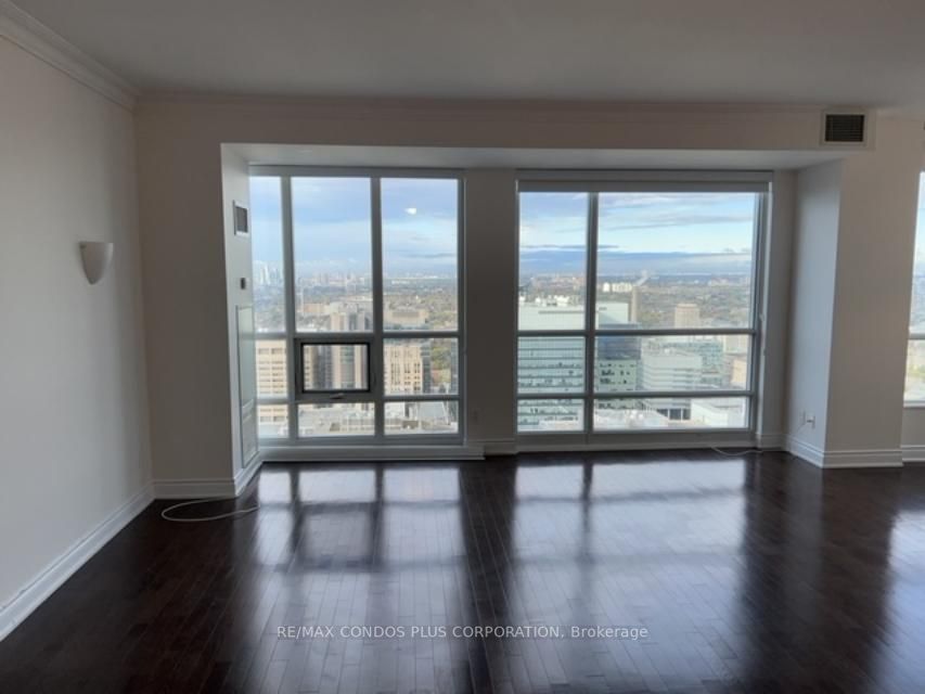 761 Bay Street #4212