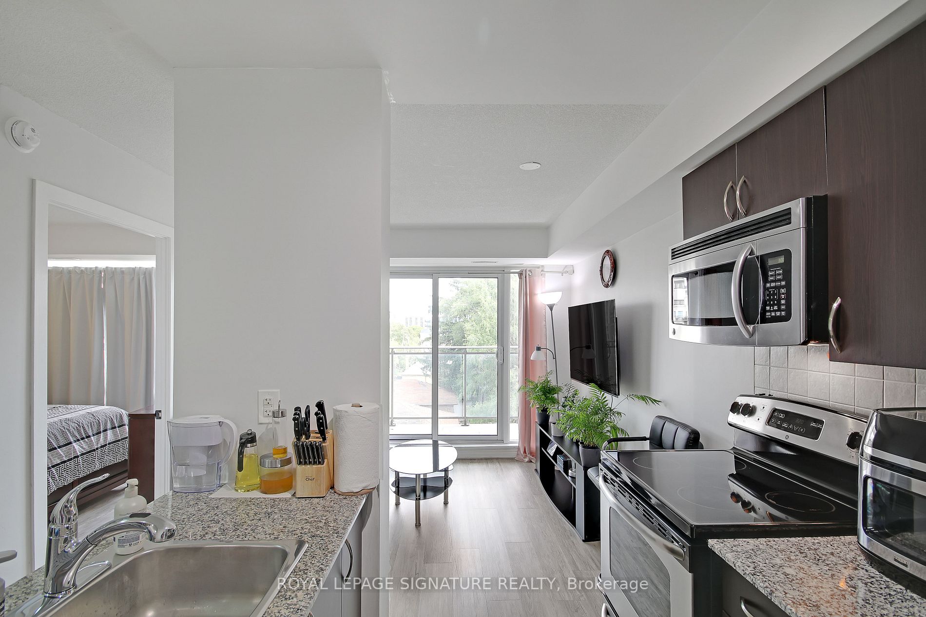 801 Sheppard Ave W, #503