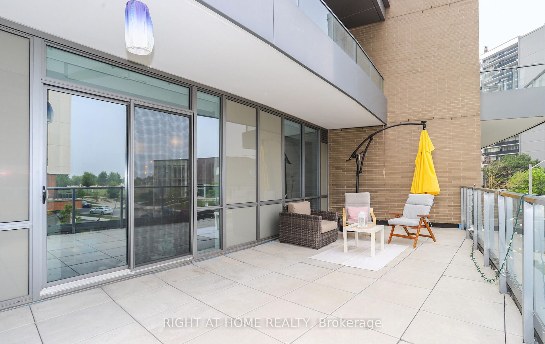 50 Forest Manor Rd, #211