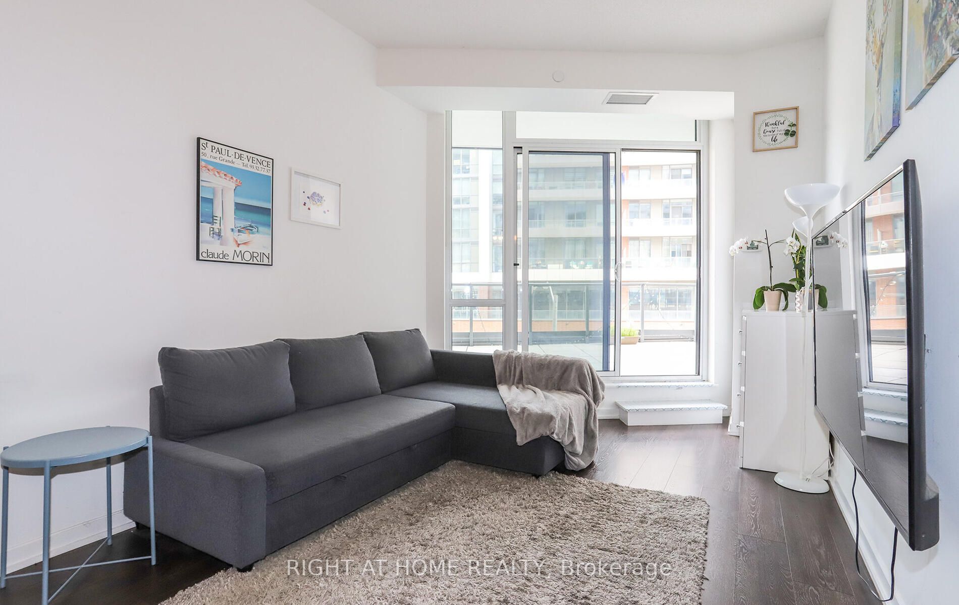 50 Forest Manor Rd, #211