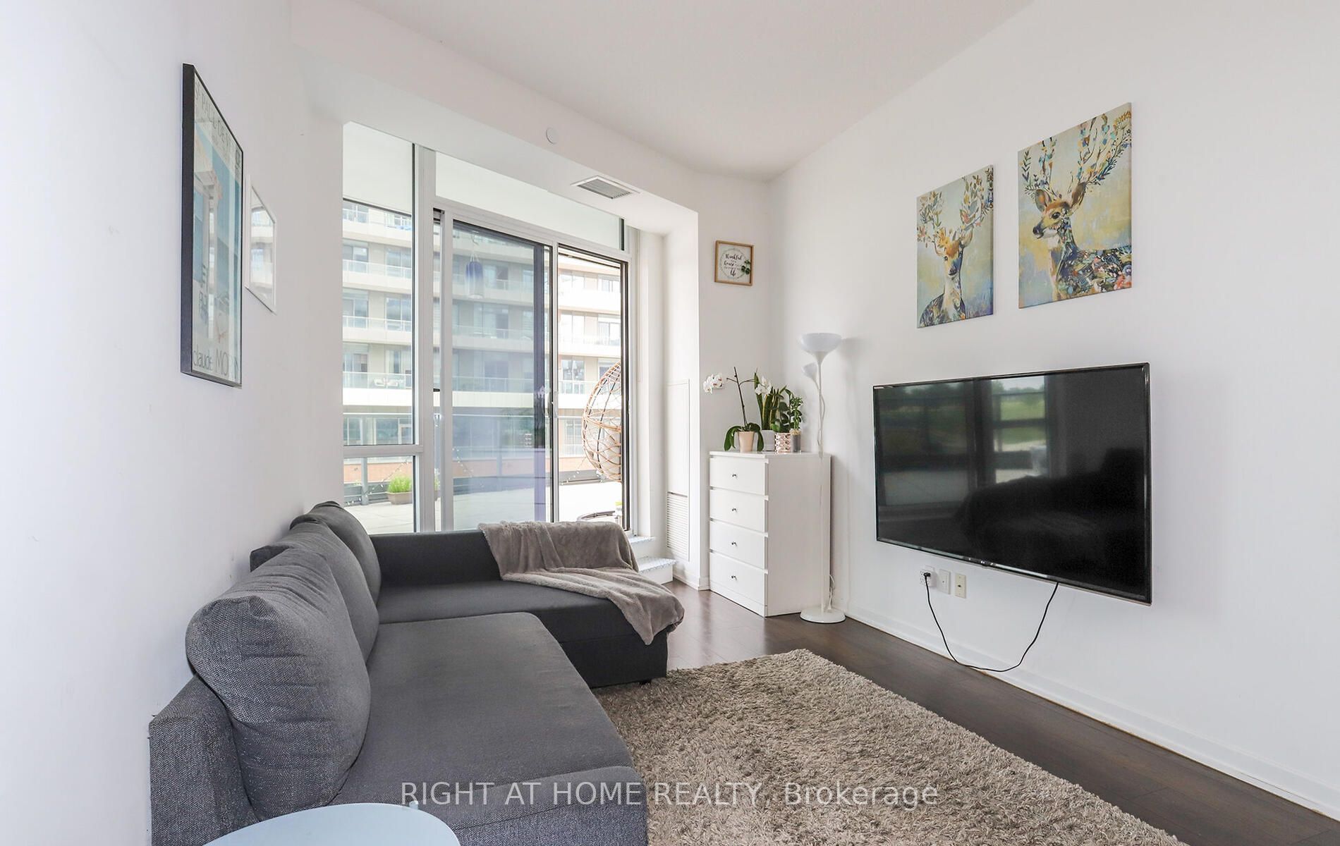 50 Forest Manor Rd, #211