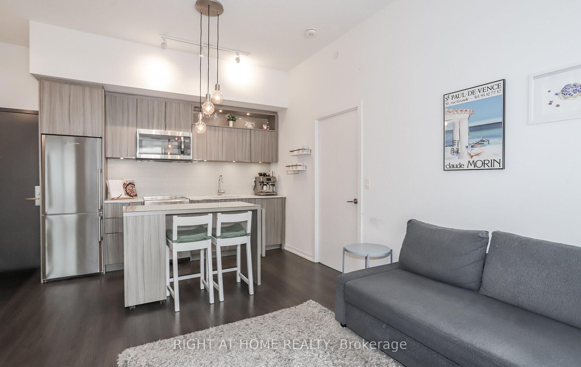 50 Forest Manor Rd, #211