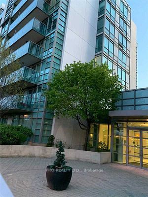 3830 Bathurst St, #407