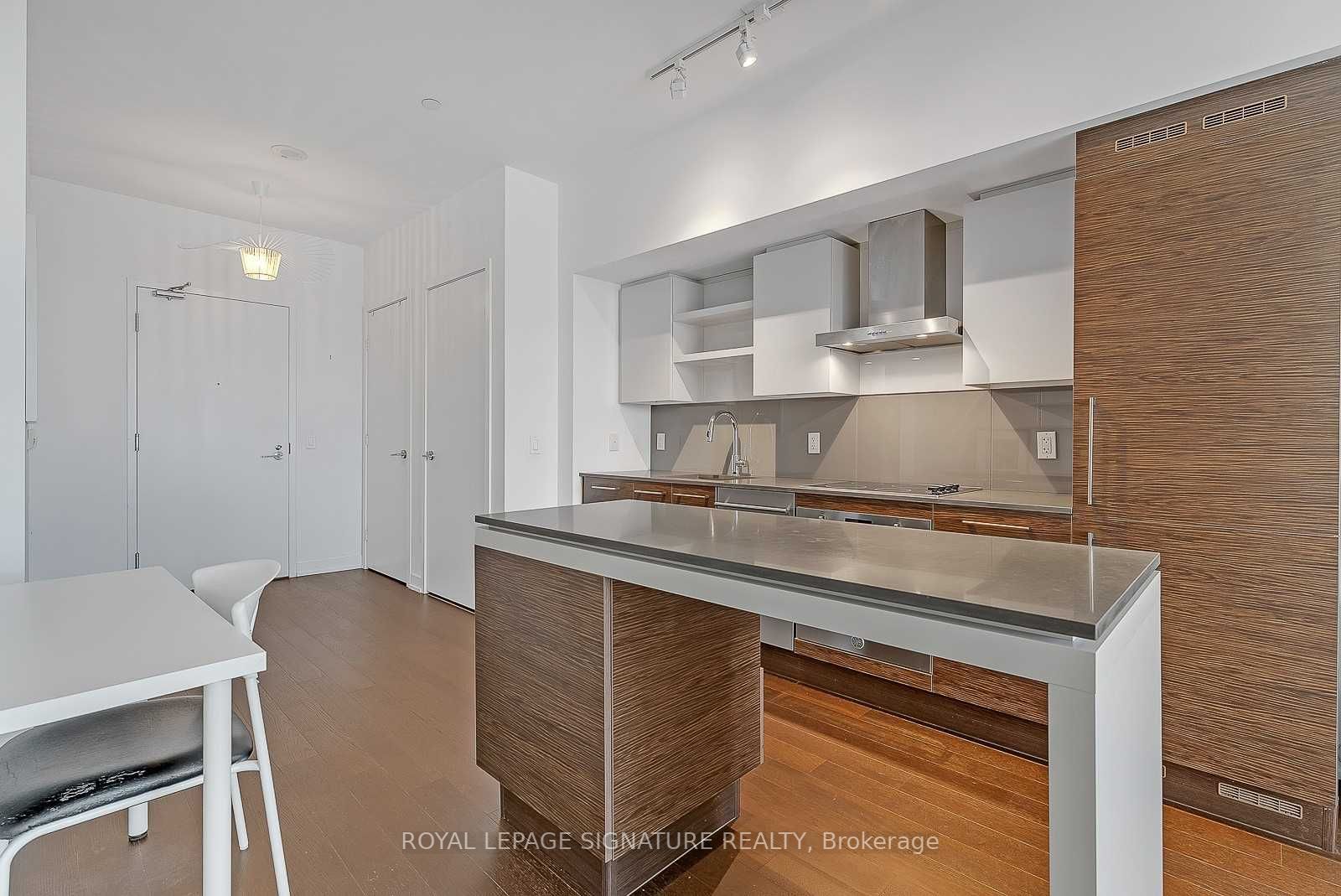 1030 King St W, #Ph23