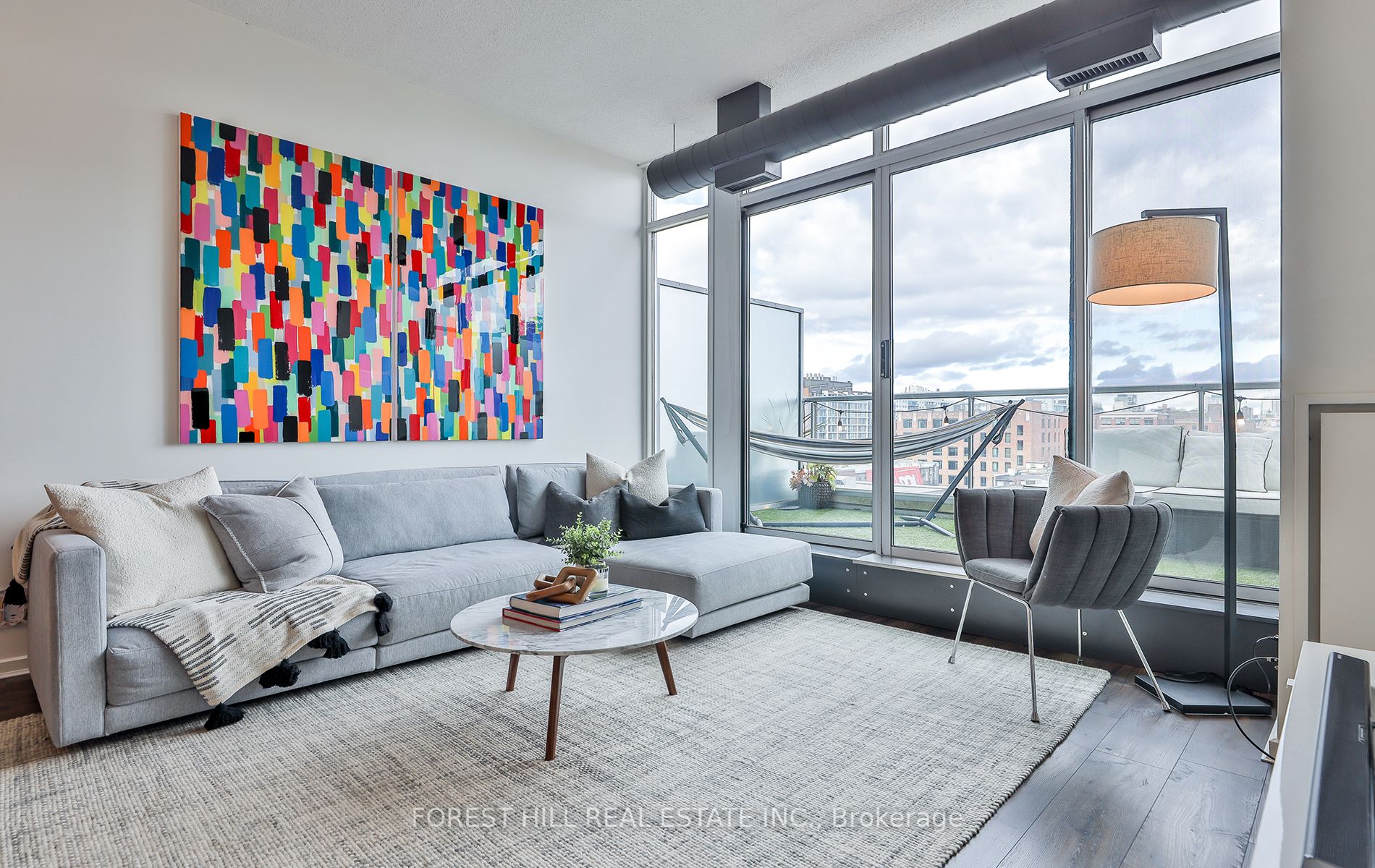 388 Richmond St W, #724