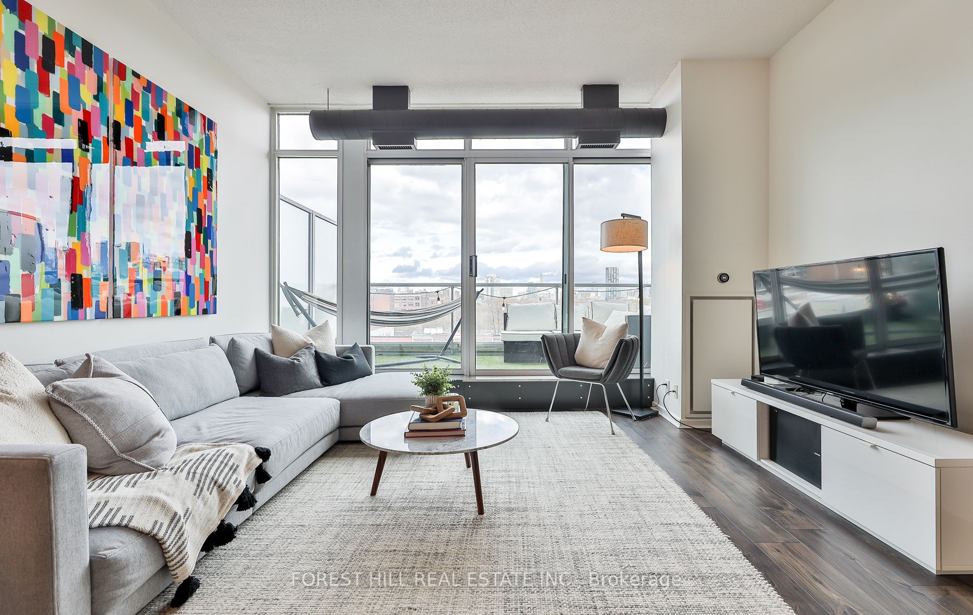 388 Richmond St W, #724