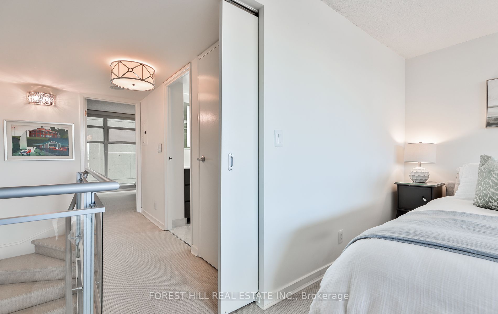 388 Richmond St W, #724