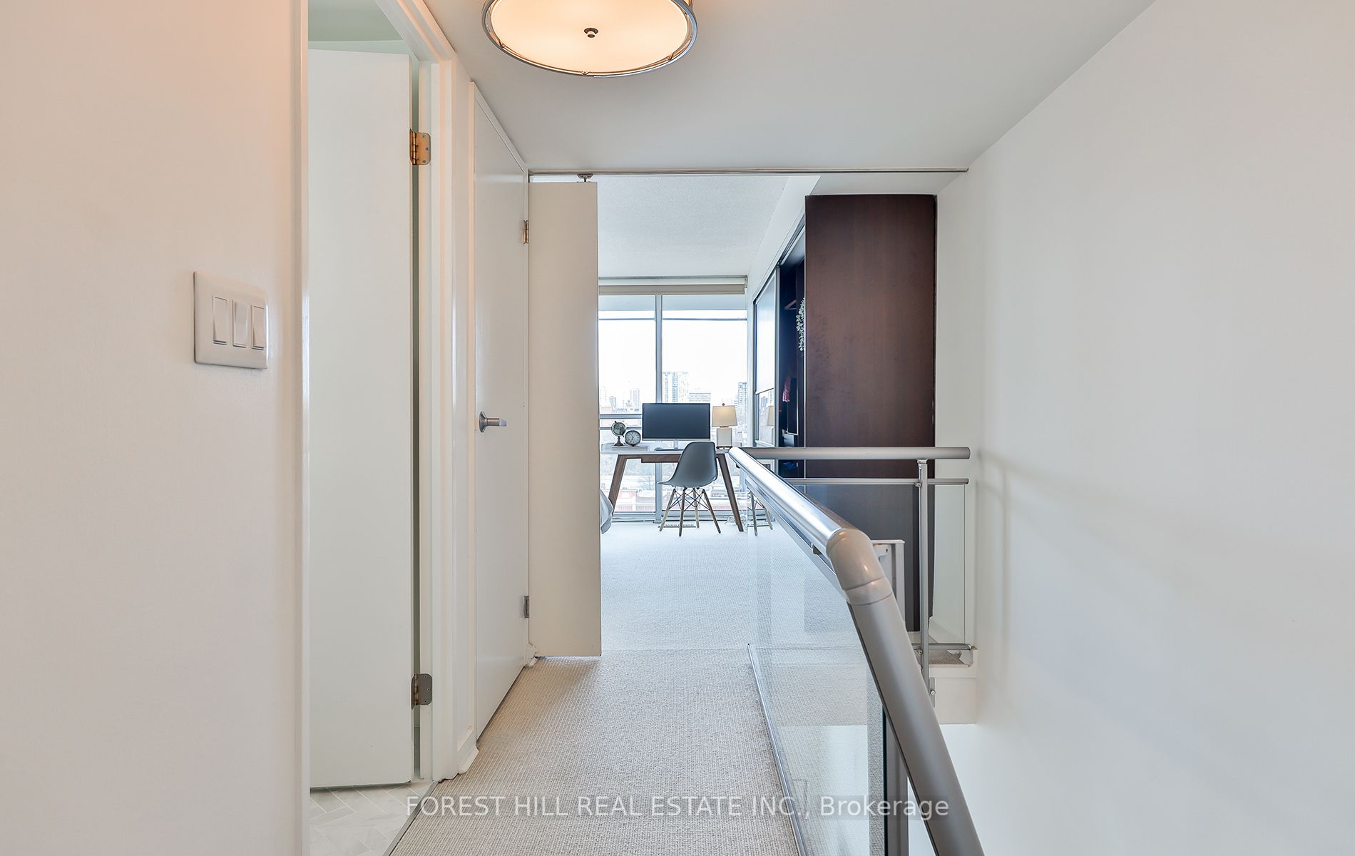 388 Richmond St W, #724