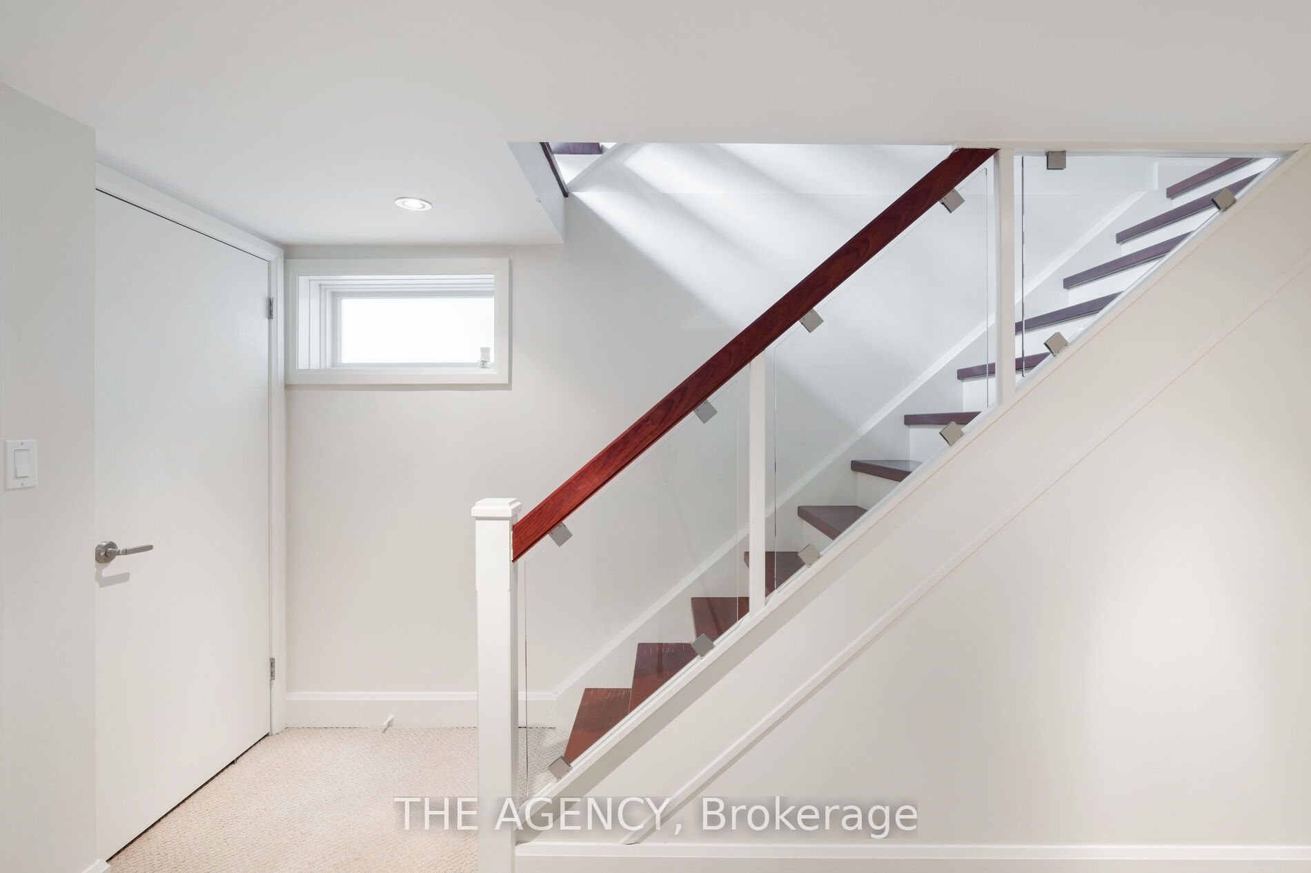313 Glen Rd