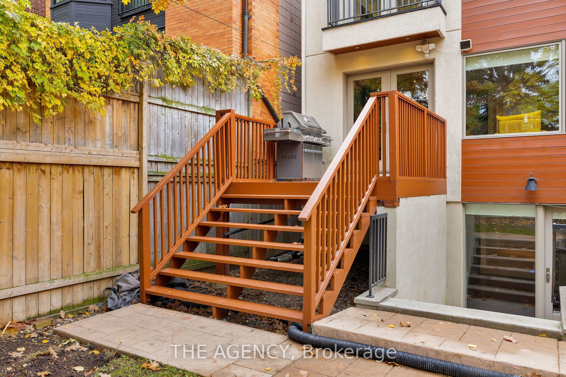 313 Glen Rd