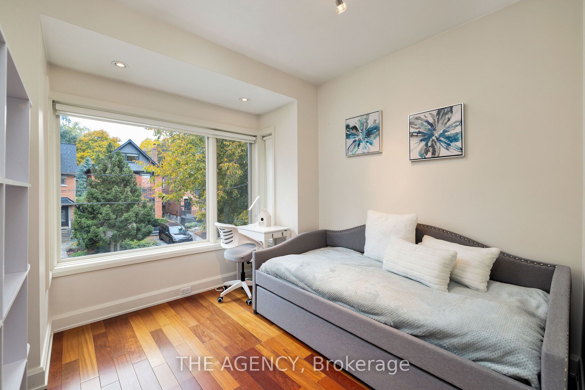 313 Glen Rd