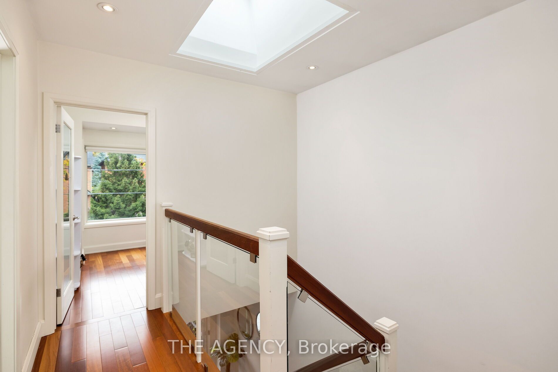 313 Glen Rd