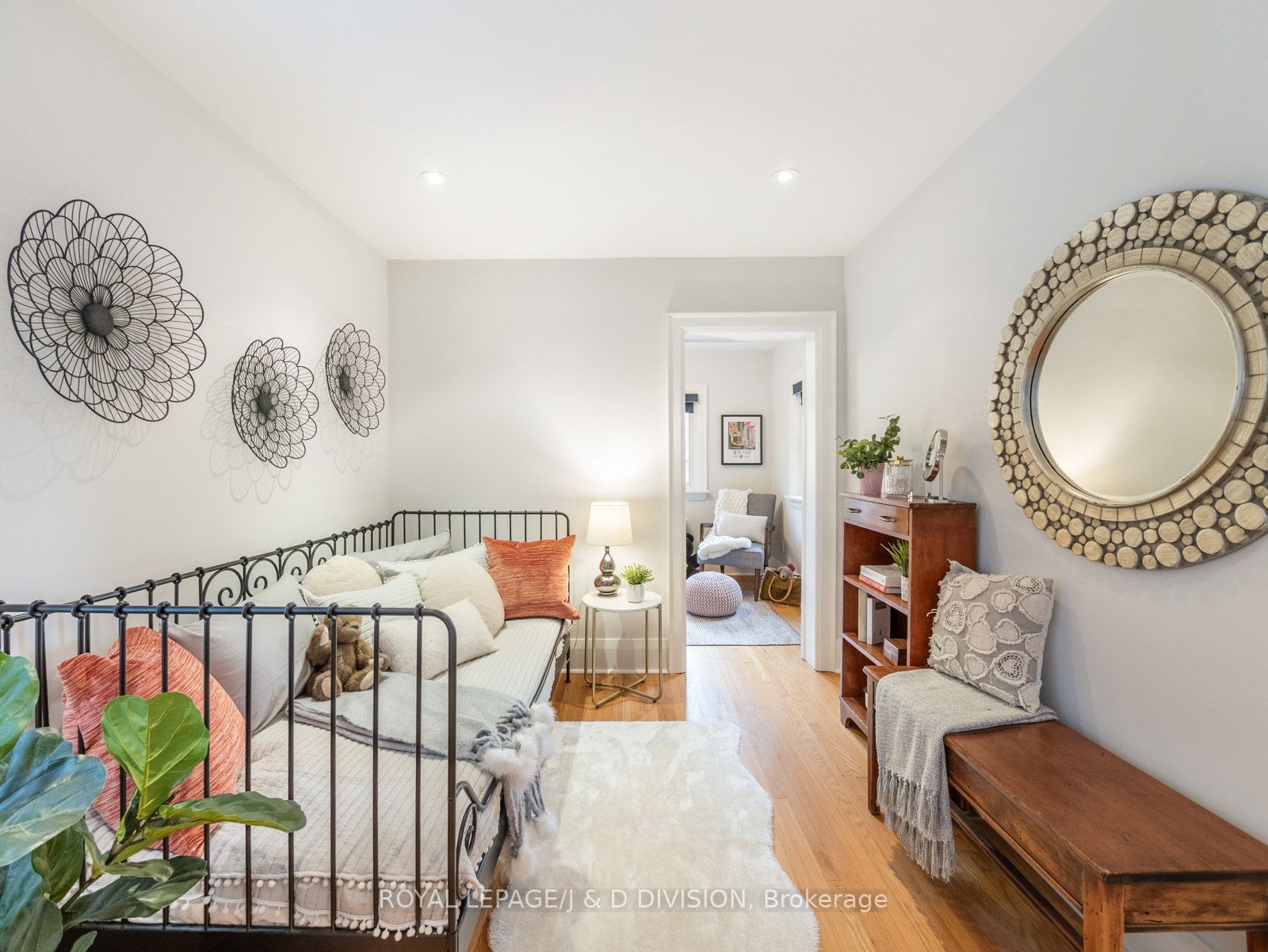 349 Castlefield Avenue