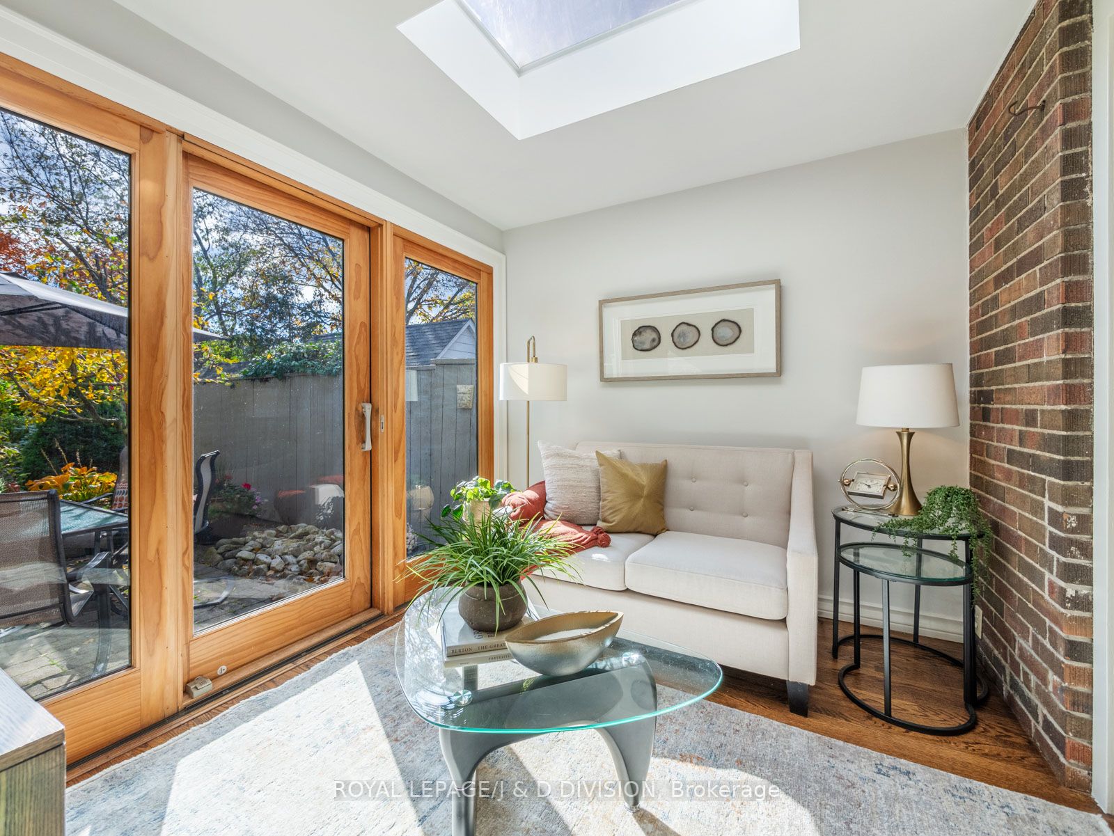 349 Castlefield Avenue