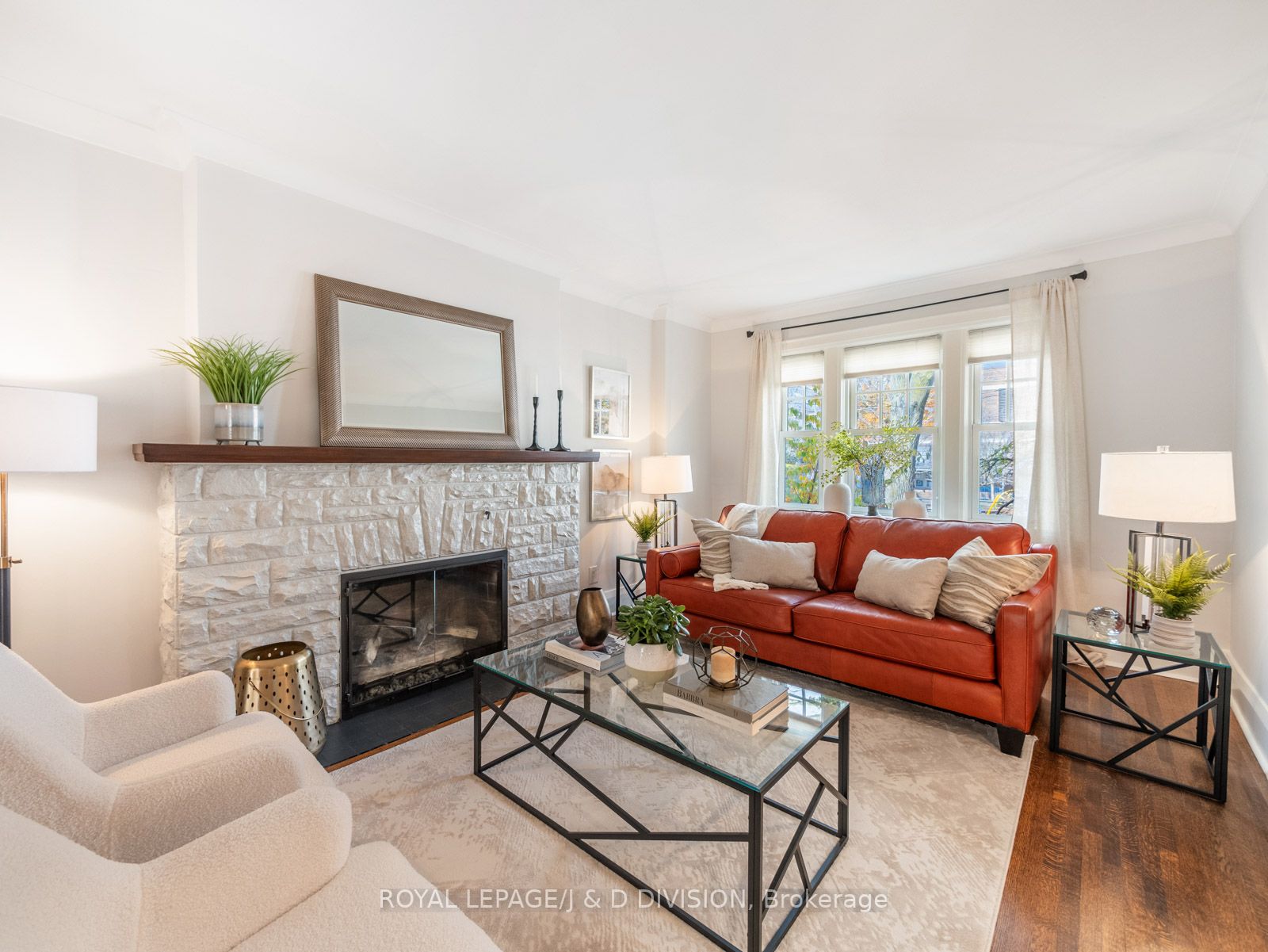 349 Castlefield Avenue