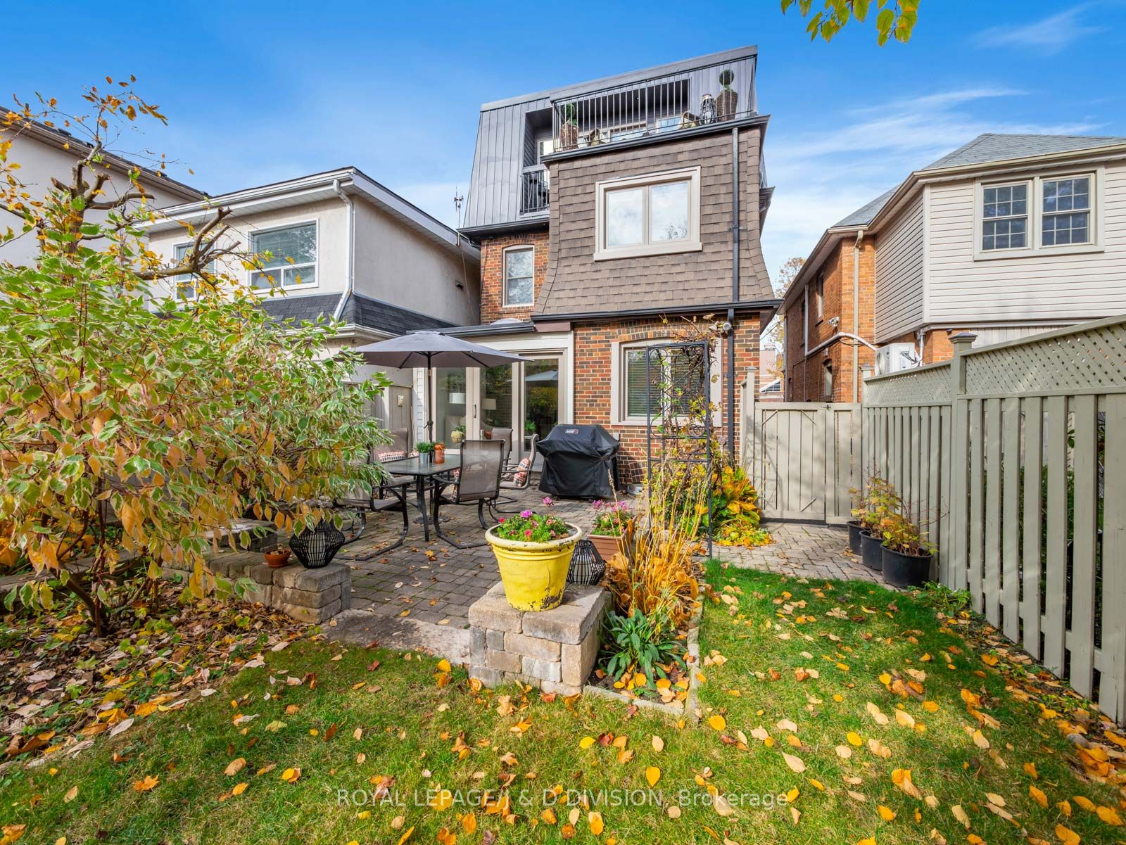 349 Castlefield Avenue