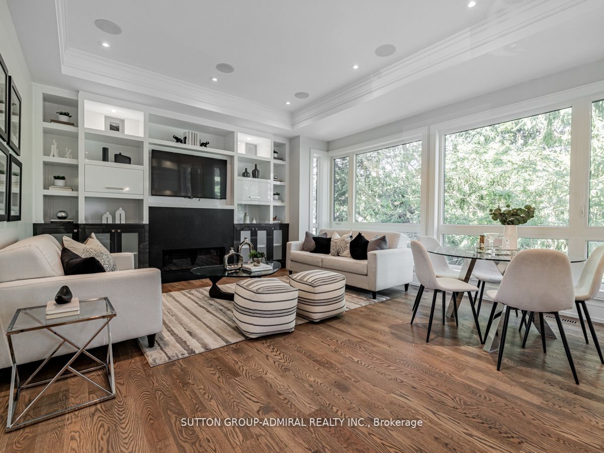476 Deloraine Ave