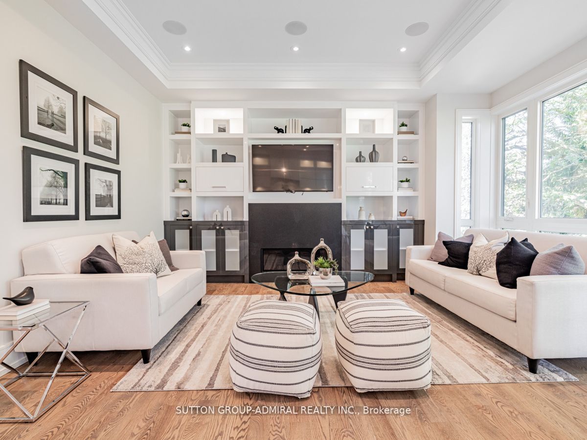 476 Deloraine Ave
