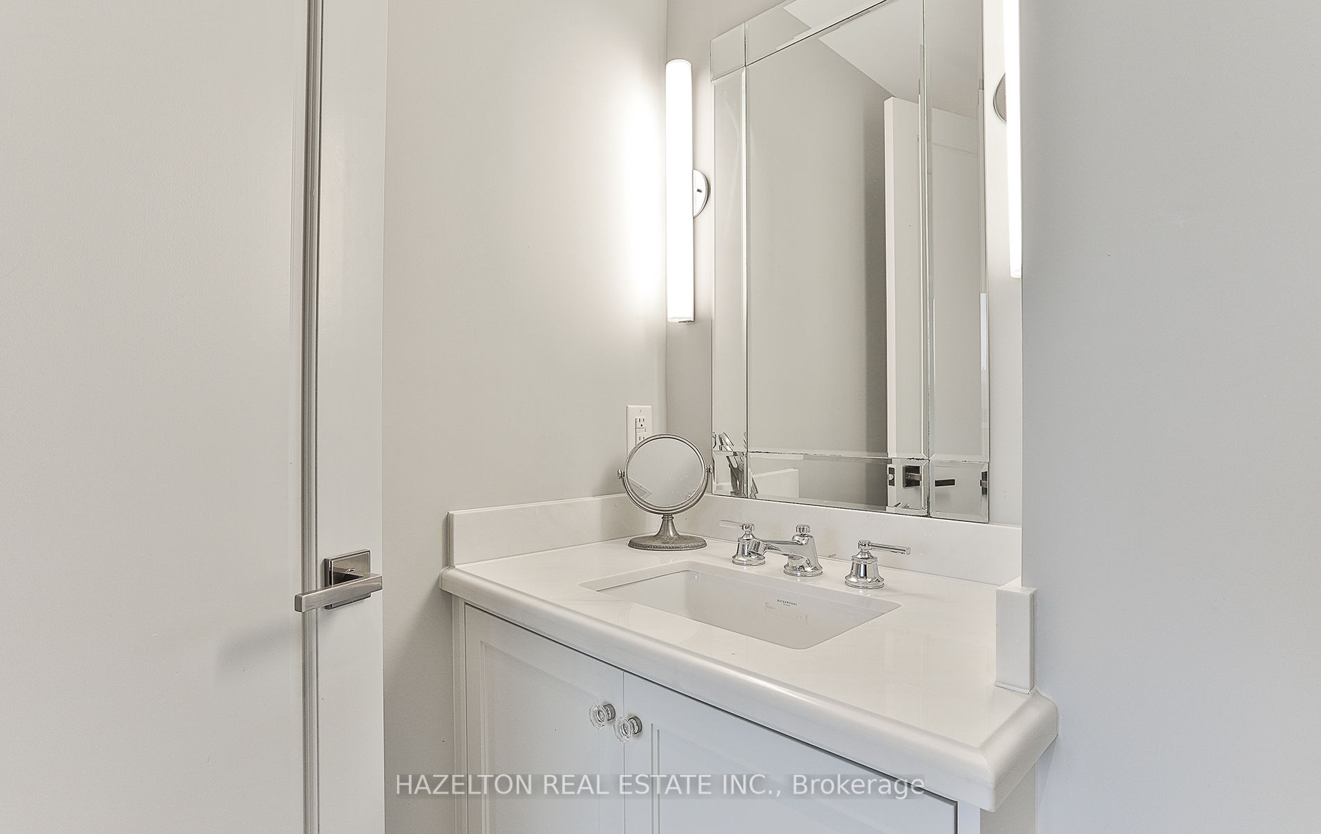 181 Davenport Rd, #302