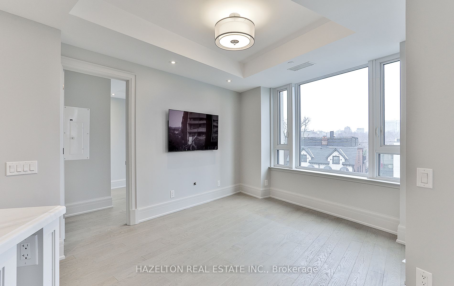 181 Davenport Rd, #302