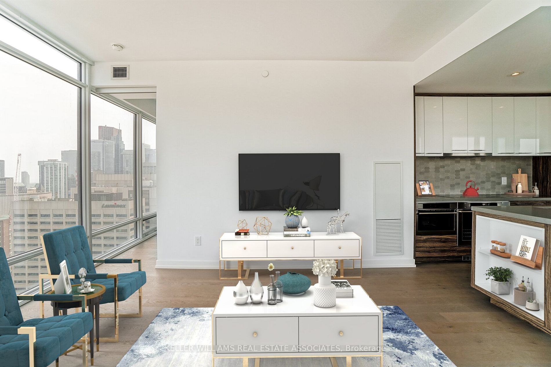 488 University Ave, #2302