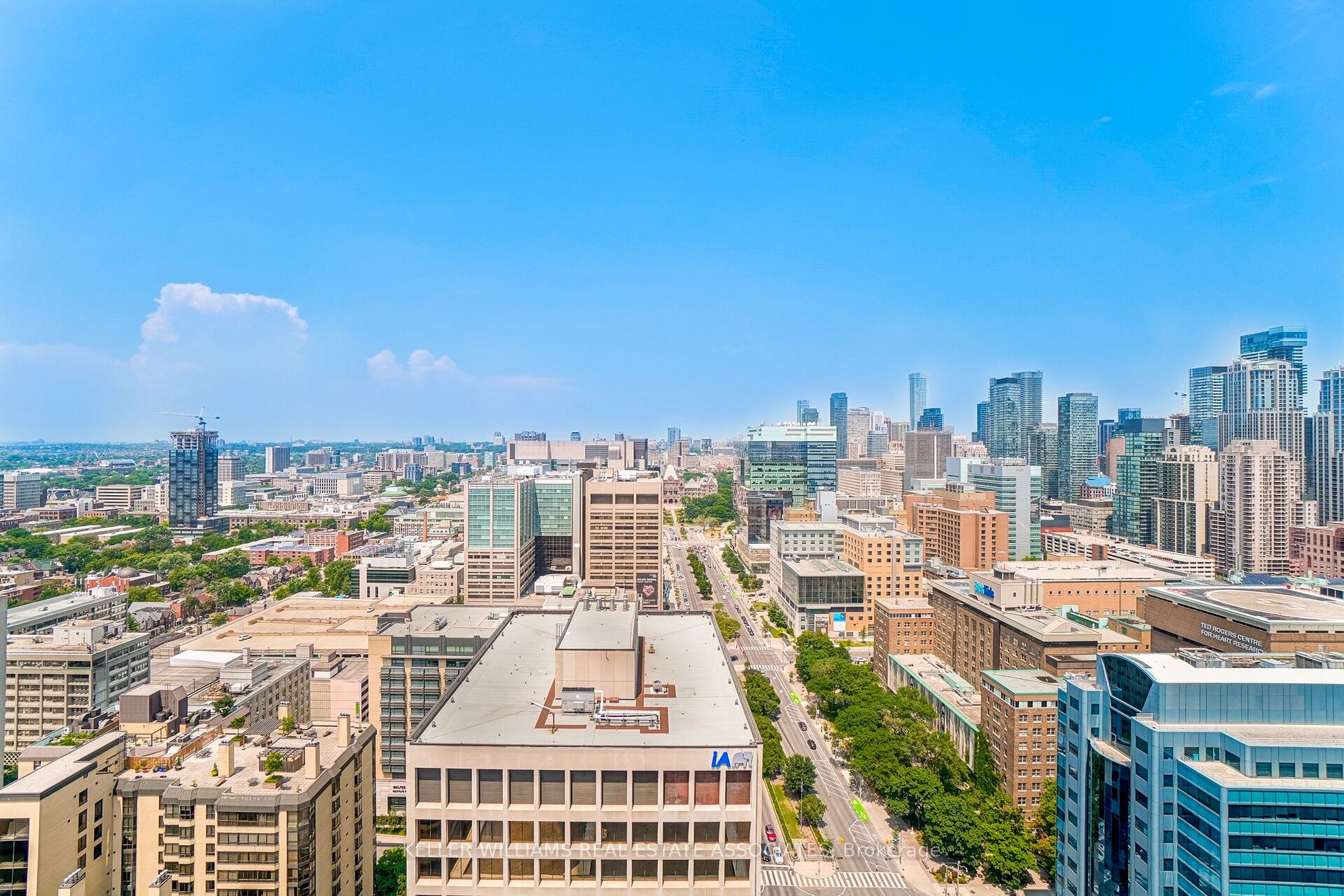 488 University Ave, #2302