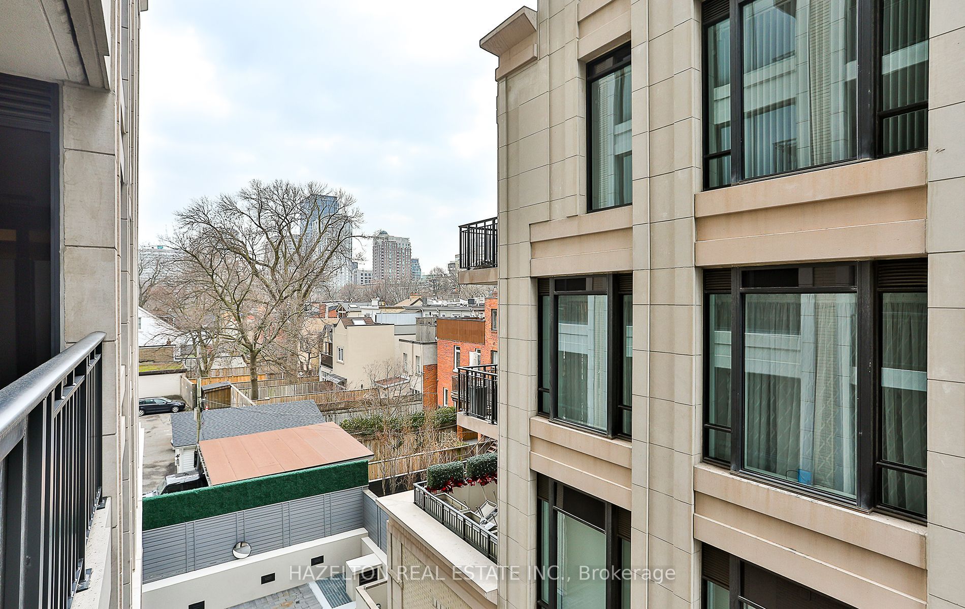 181 Davenport Rd, #302