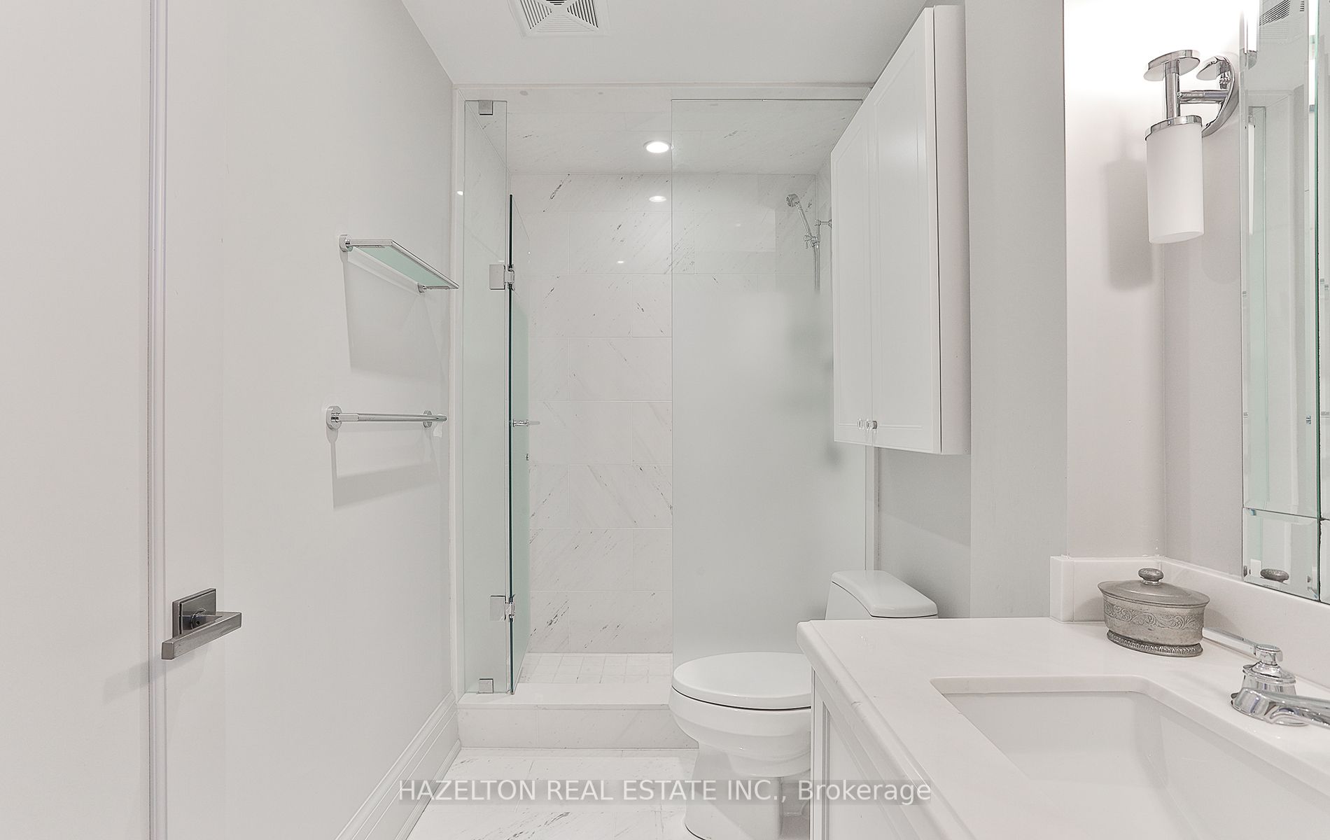181 Davenport Rd, #302