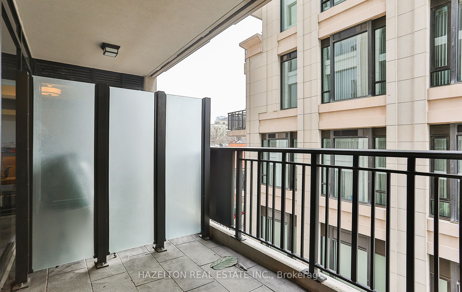 181 Davenport Rd, #302