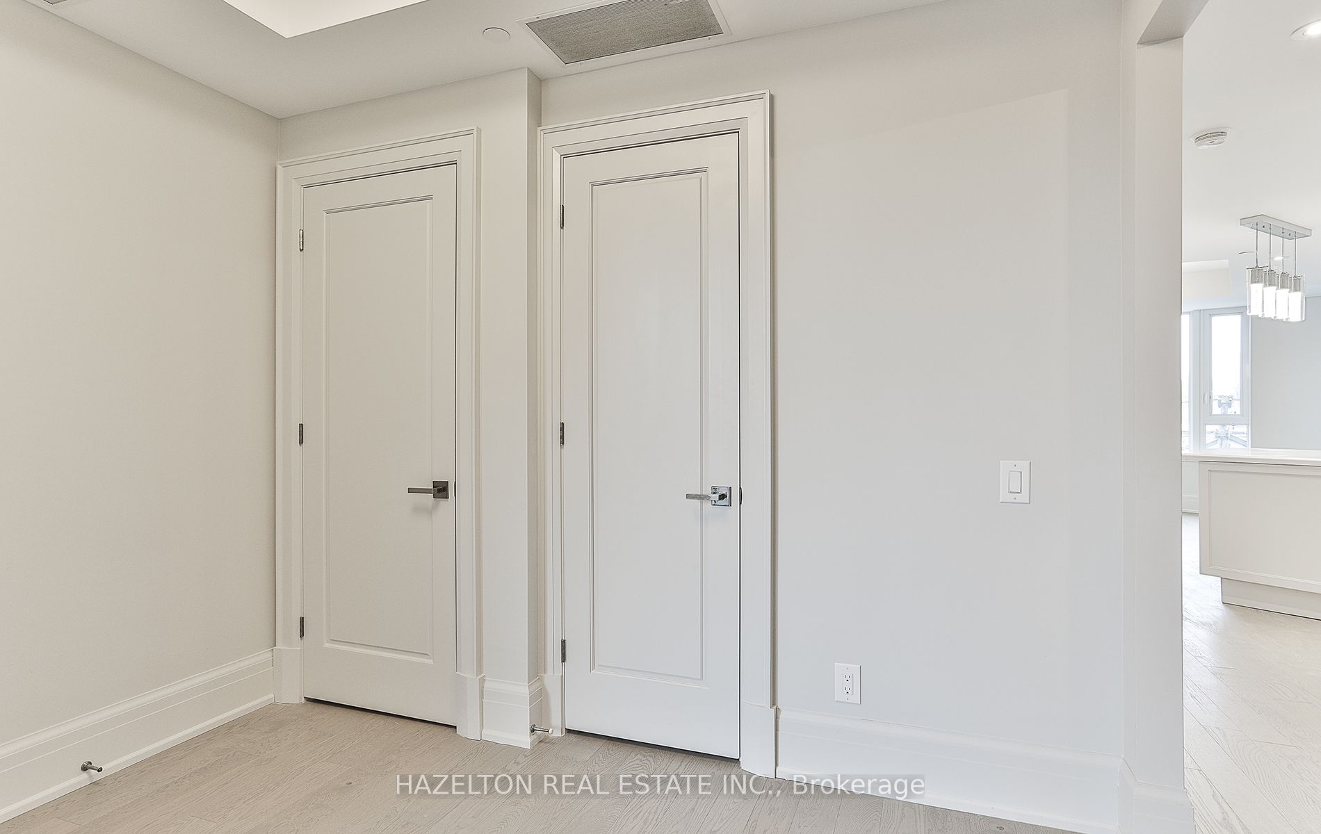 181 Davenport Rd, #302