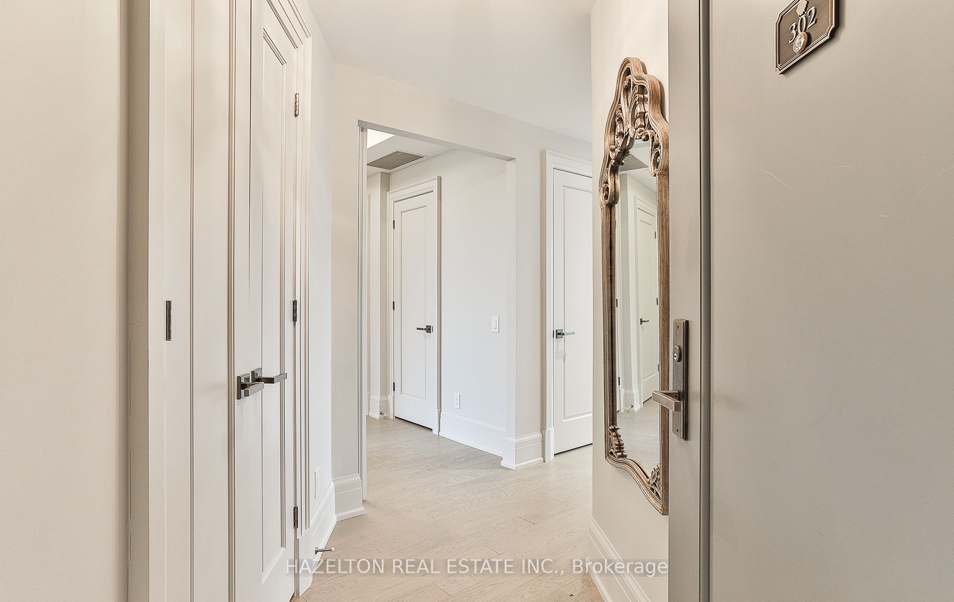 181 Davenport Rd, #302