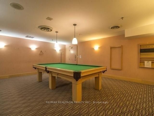 30 Greenfield Avenue #1211