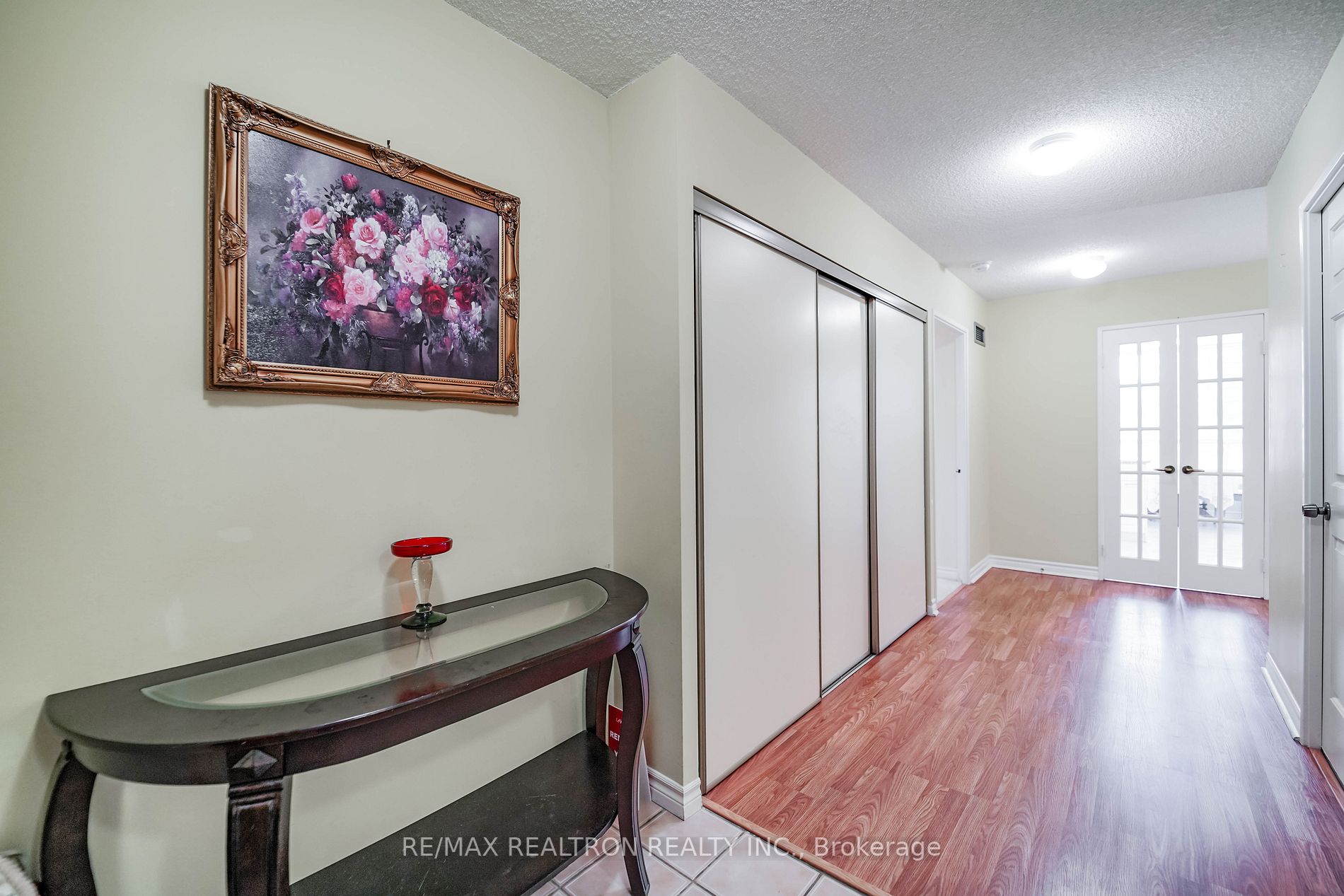30 Greenfield Avenue #1211