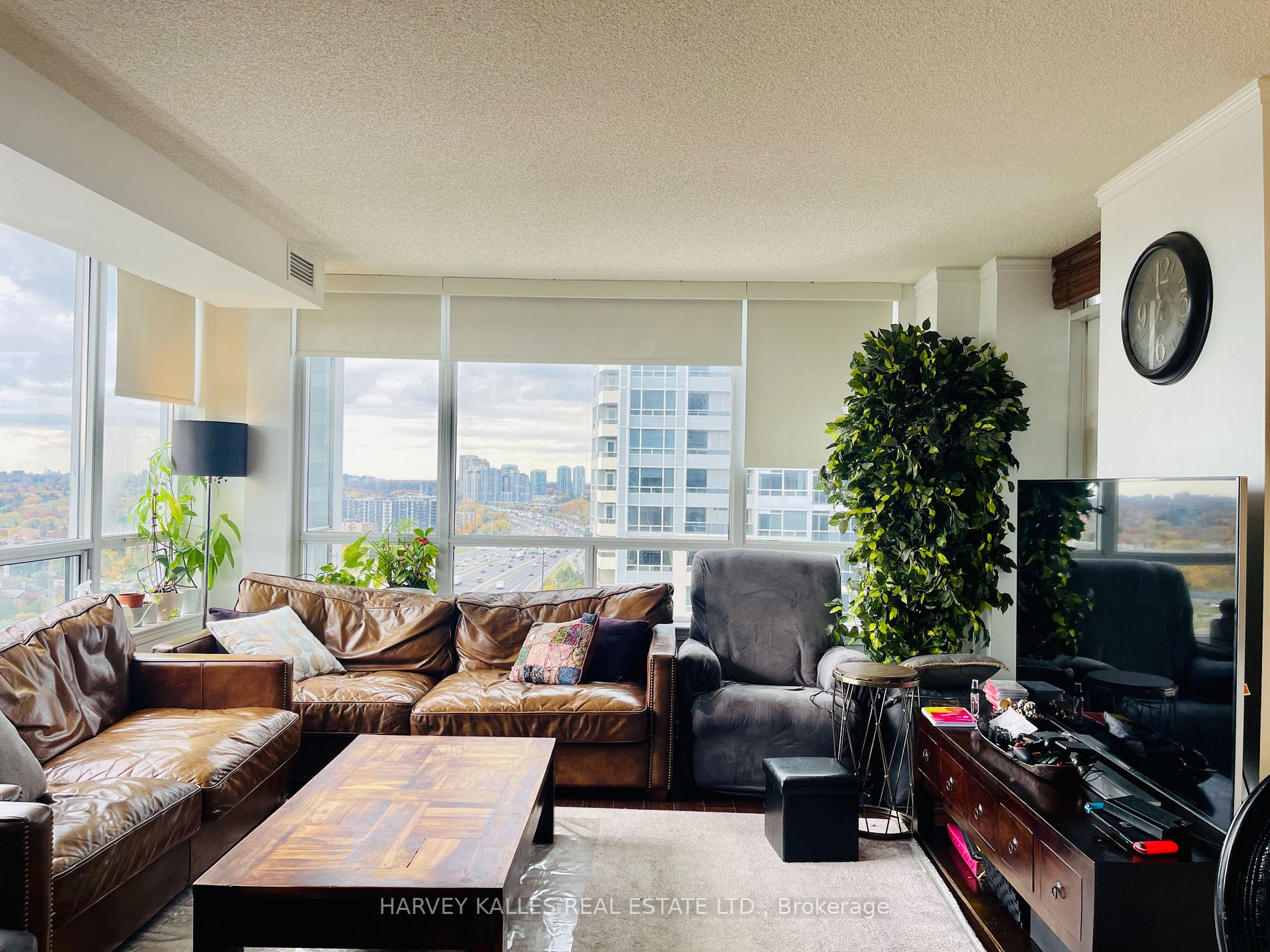 3 Rean Dr, #1710